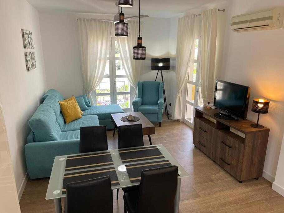 Apartment Aleksandra Orlando Адехе Екстериор снимка