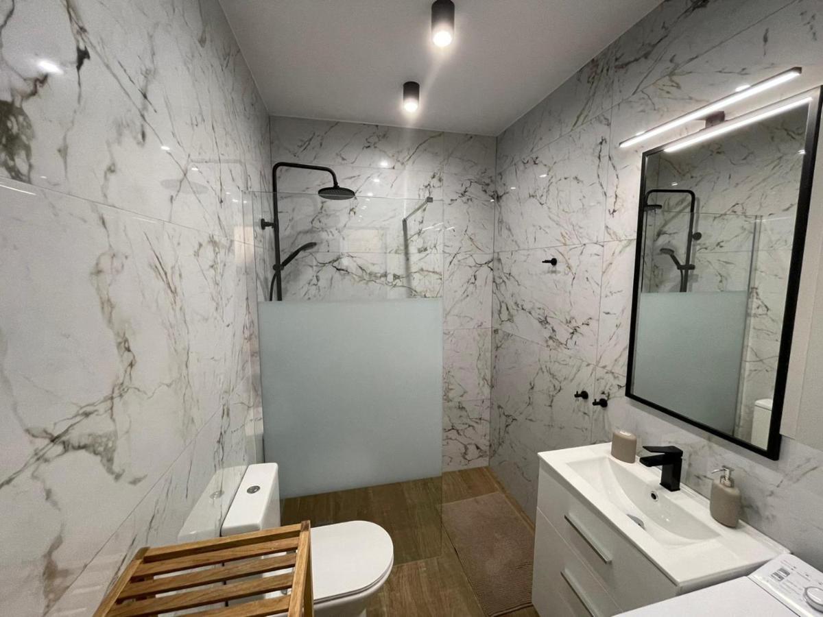 Apartment Aleksandra Orlando Адехе Екстериор снимка